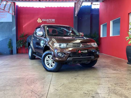MITSUBISHI L200 TRITON 3.2 HPE 4X4 CD 16V TURBO INTERCOOLER DIESEL 4P AUTOMÁTICO MITSUBISHI L200 TRITON 3.2 HPE 4X4 CD 16V TURBO INTERCOOLER DIESEL 4P AUTOMÁTICO